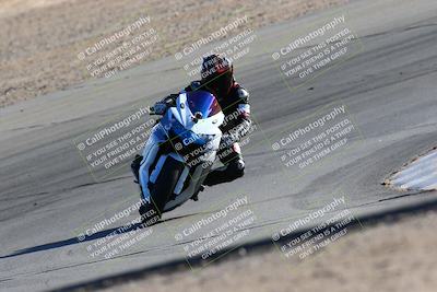 media/Jan-08-2022-SoCal Trackdays (Sat) [[1ec2777125]]/Turn 10 (2pm)/